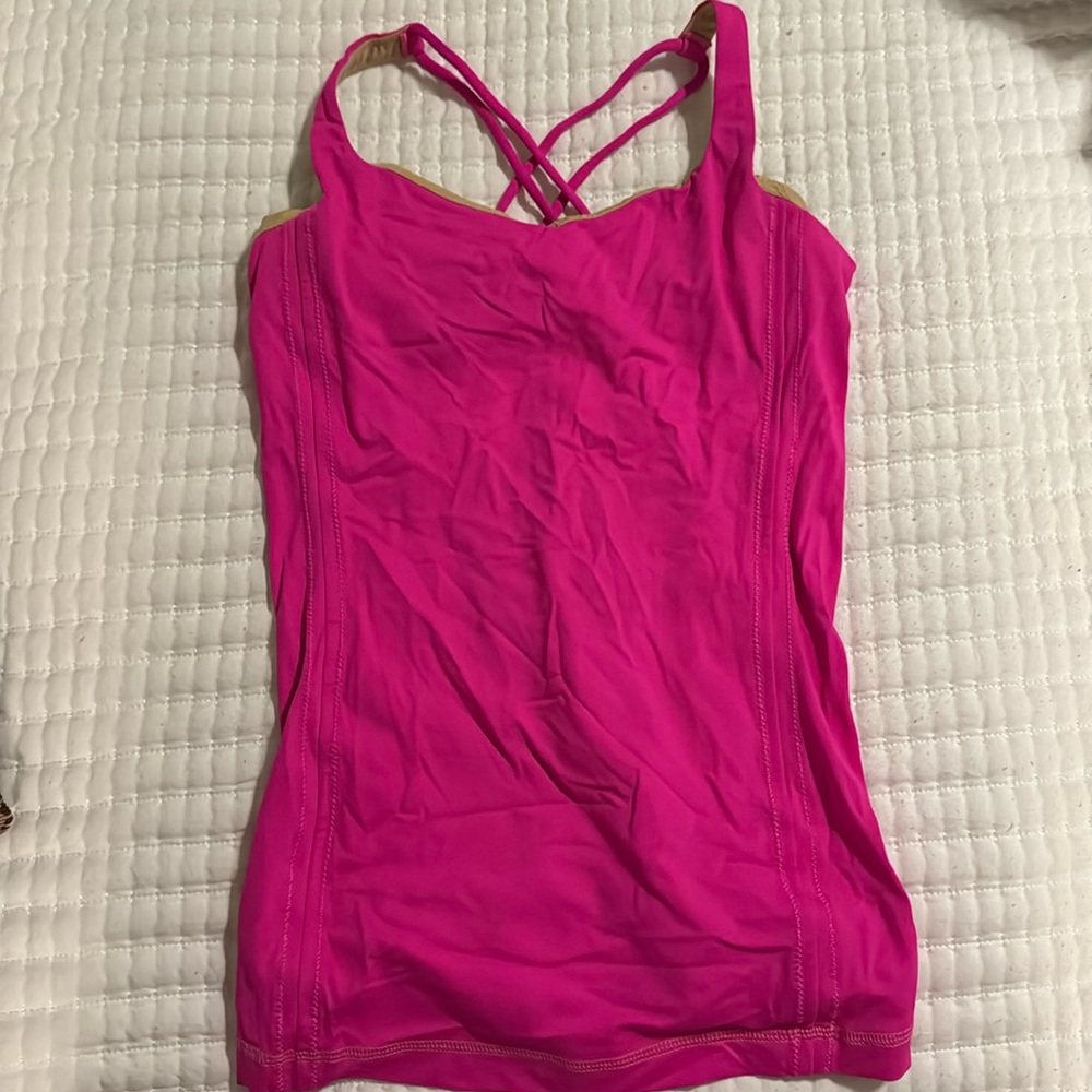 Lululemon size 6 crisscross tank top!